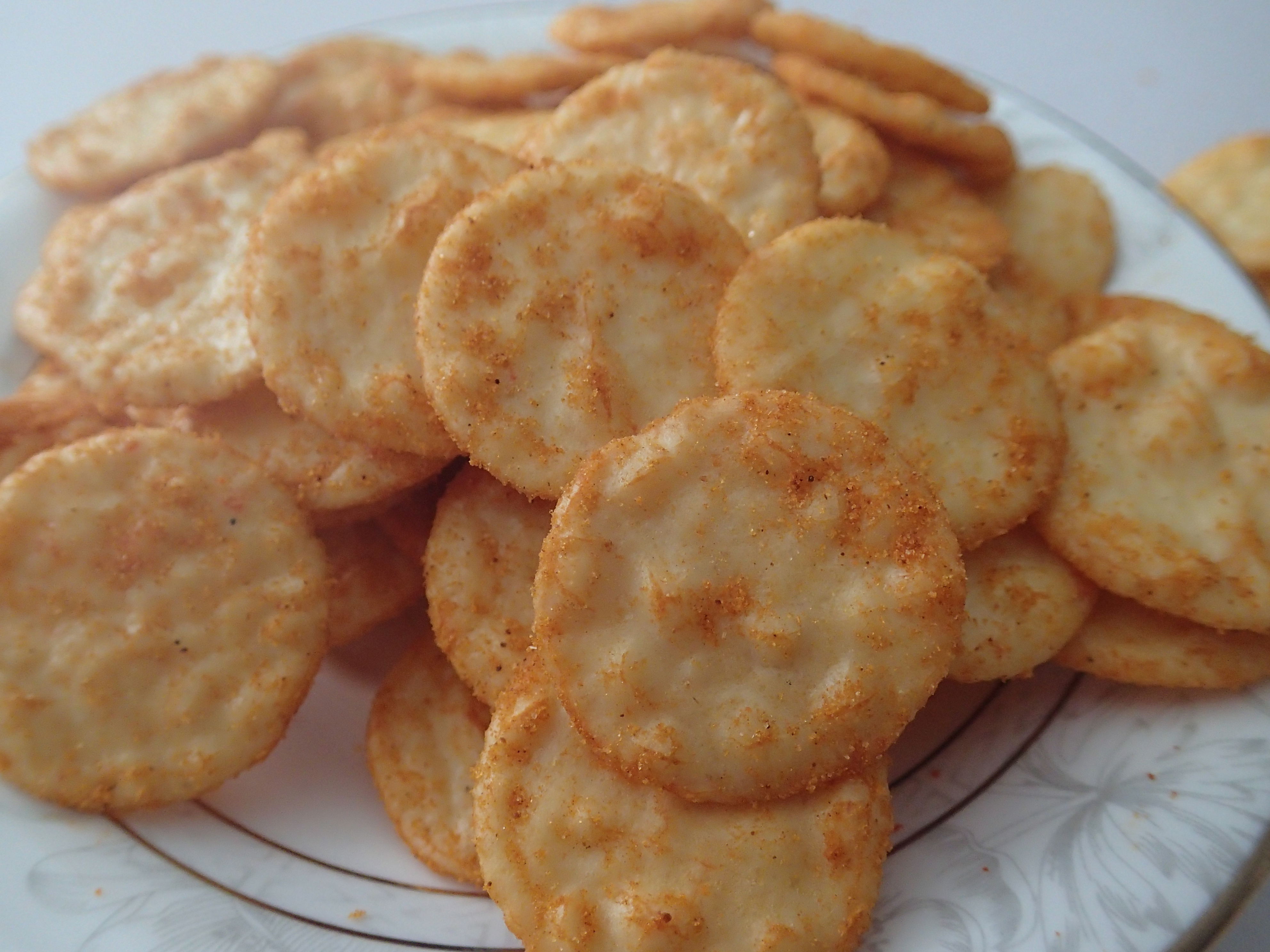 Grain Snack Mulitiple Flavors Biscuits Crisp Cookies Snack Baked Rice Crackers