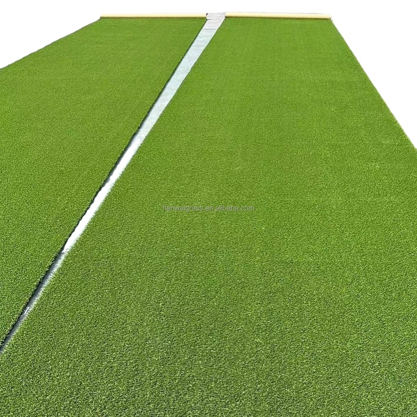 Natural-Looking Artificial Grass Carpet for Outdoor Play and Indoor Garden Landscaping