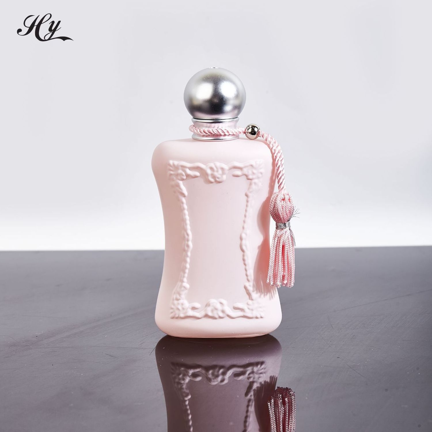 Hanya pink perfume bottle screw neck 50ml metal label plate for perfume bottle 30 ml empty perfume bottles