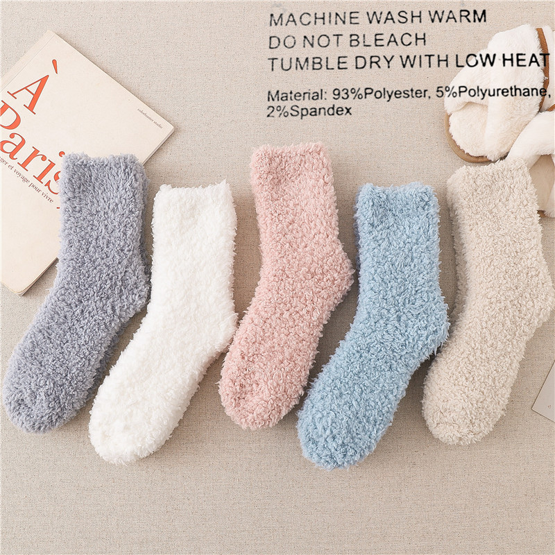 Wholesale men fuzzy fluffy warm super soft long cozy winter socks women polyester cozy feather yarn socks