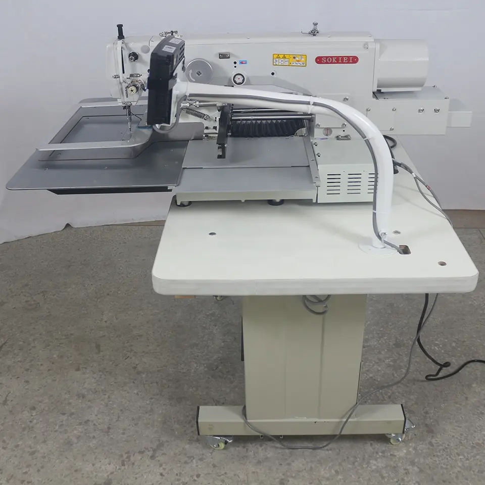 3020 Sewing machine for labels and sewing metal keepers and a buckle to nylon webbing watch strap pattern sewing machine