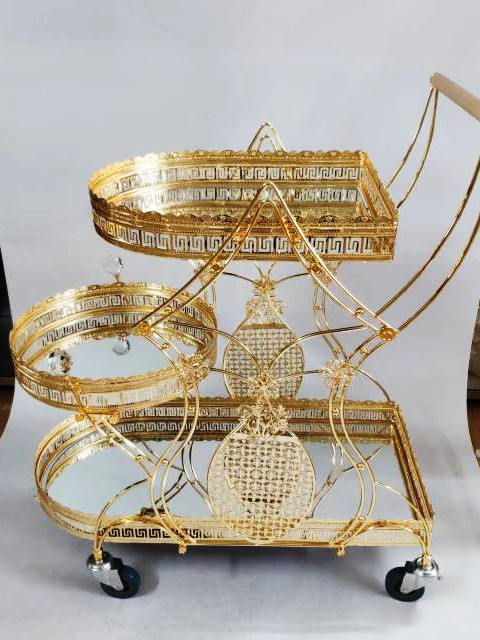 2022 Popular Gold Color Heart Shape Pushcart Trolley With Crystals