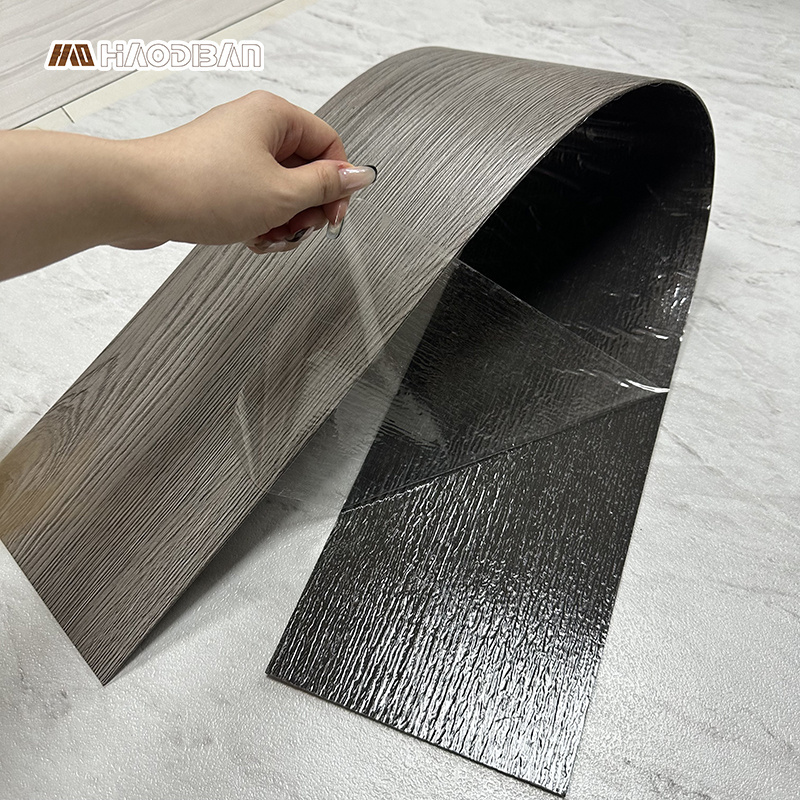 Waterproof Pisos Sticker LVT 1.5mm 2mm Beige Flooring LVT Luxury Vinyl Plank Self Adhesive Peel And Stick Floor Tile