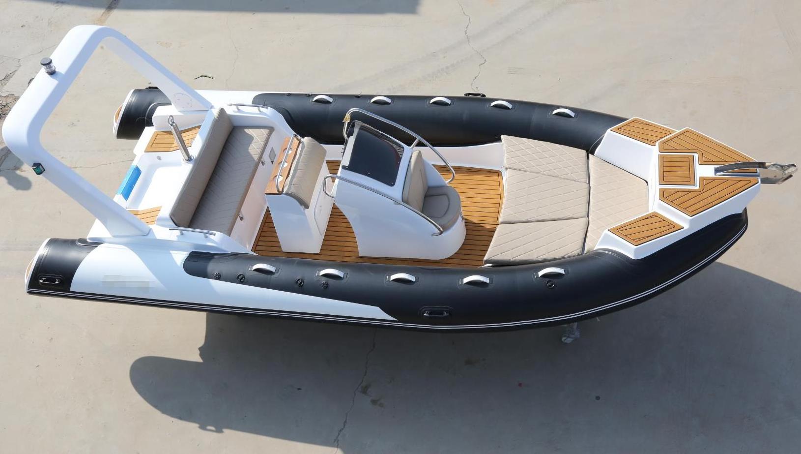 Qingdao Haohai Pontoon Raft Jet Sailing  Bateau Center Console orca Pvc inflatable Rib Boat For Entertainment