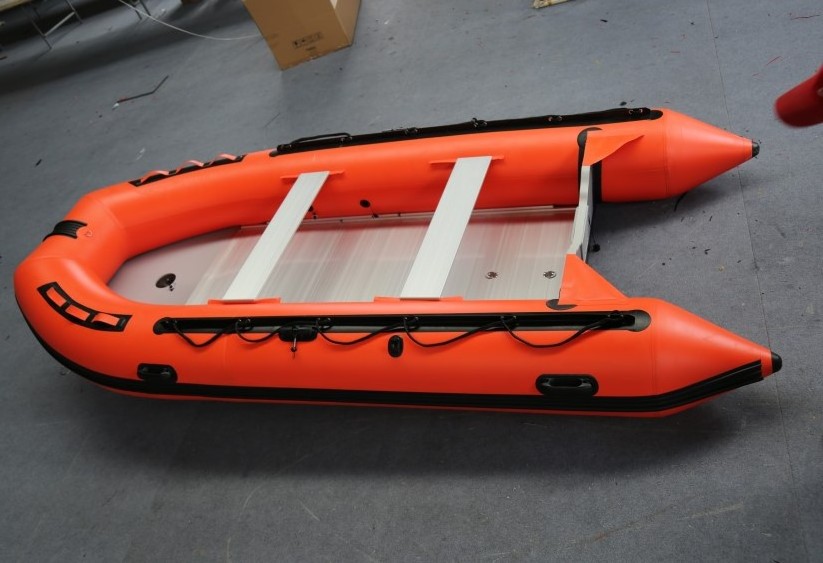 Qingdao Haohai A430 Plastic Rafting Hypalon Sport Cabin Cruiser Rigid Passenger Used Boat For Entertainment