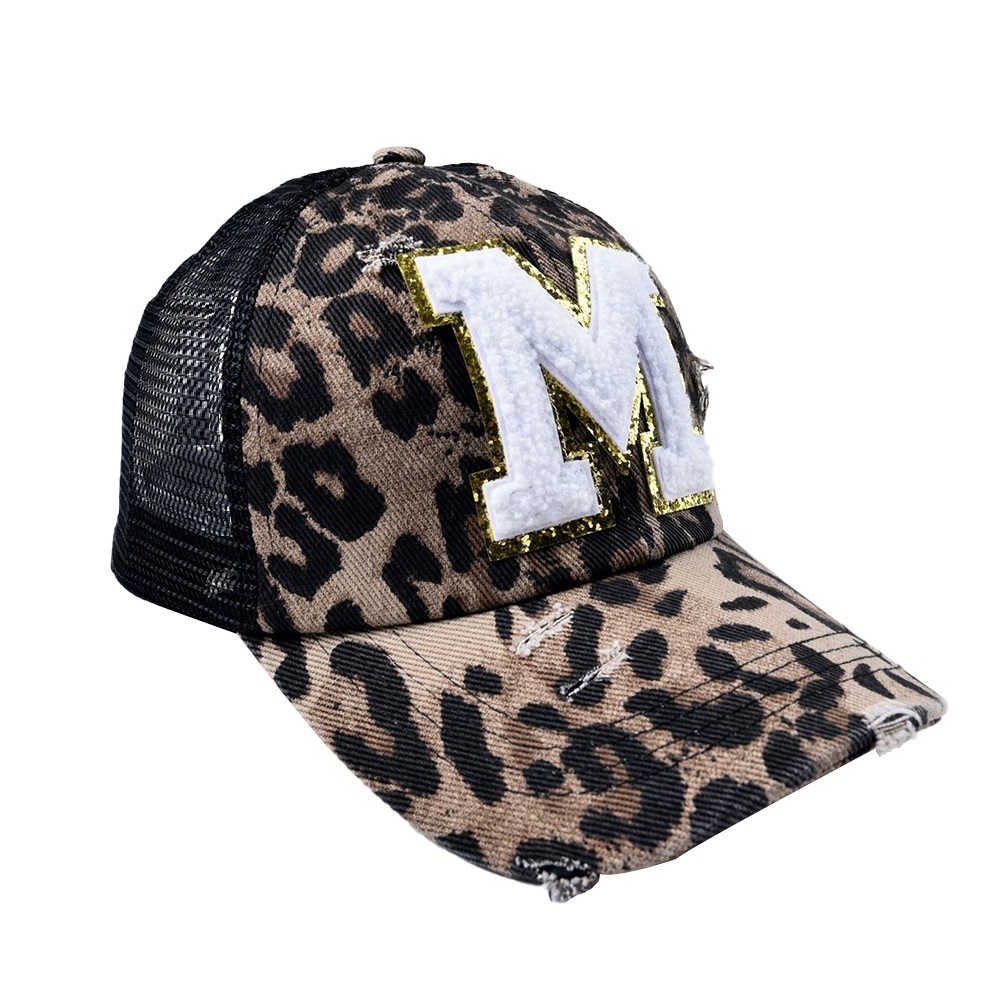 Q707 Ponytail Trucker Hat Mesh Baseball Cap Dad Hat Women Washed Distressed Cheetah Print Letter Patch Cross Caps