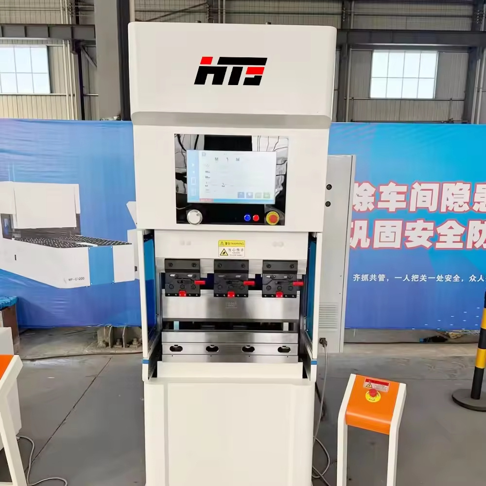 Best quality bending machine WE67K-8T200 16T400 20T800 box pan bending machine full electric mini CNC press brake