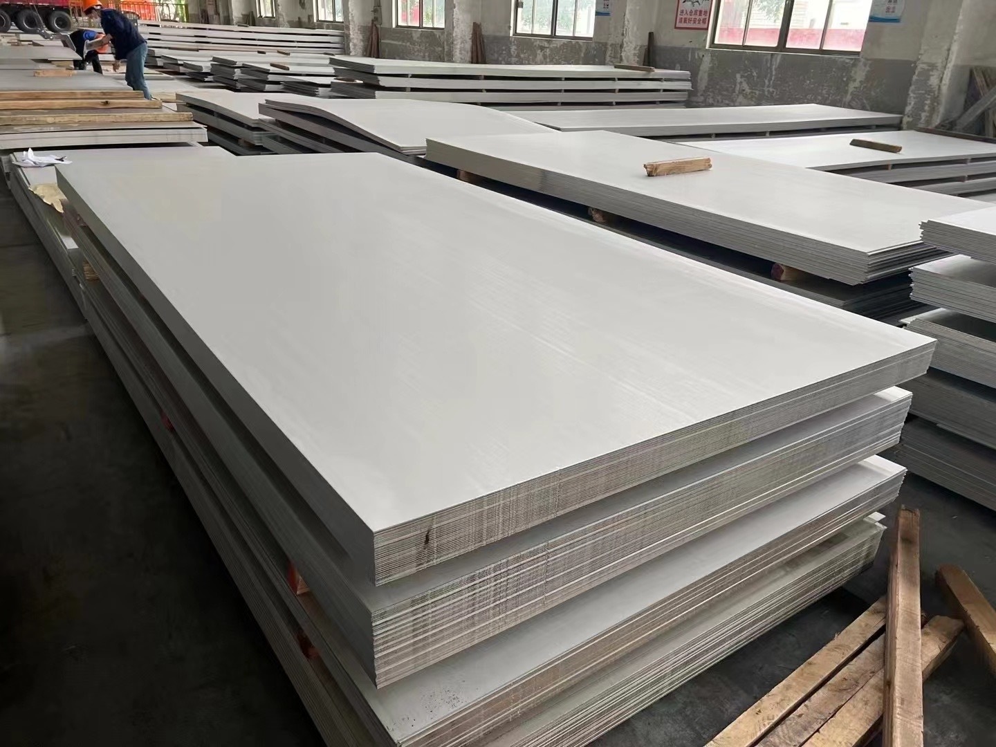 Mirror stainless steel sheet Astm CE Inox 4 Mm Sus Stainless Steel 304 304L 316 410 430 316 stainless steel 304 plates