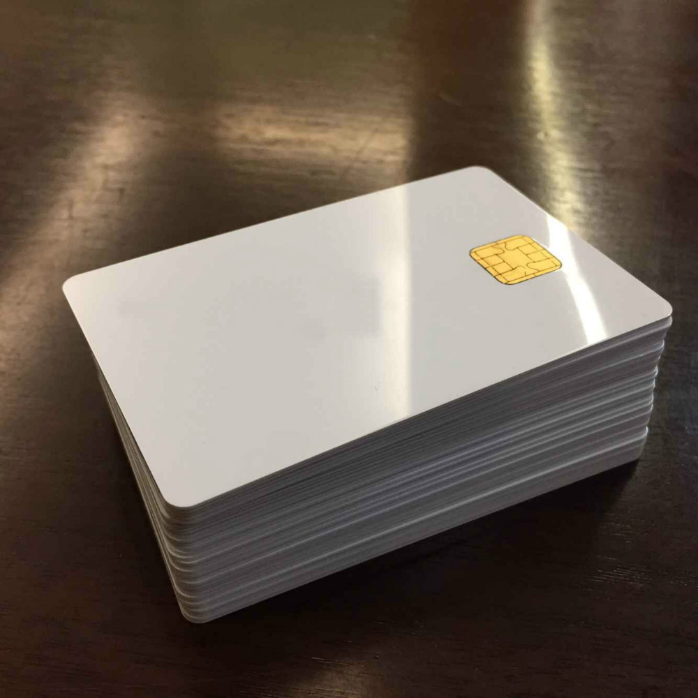 Hot sale Custom white blank plastic pvc id cards with chip for printer