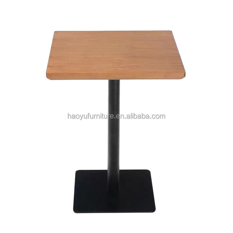 CJ05 table and chair used for restaurant