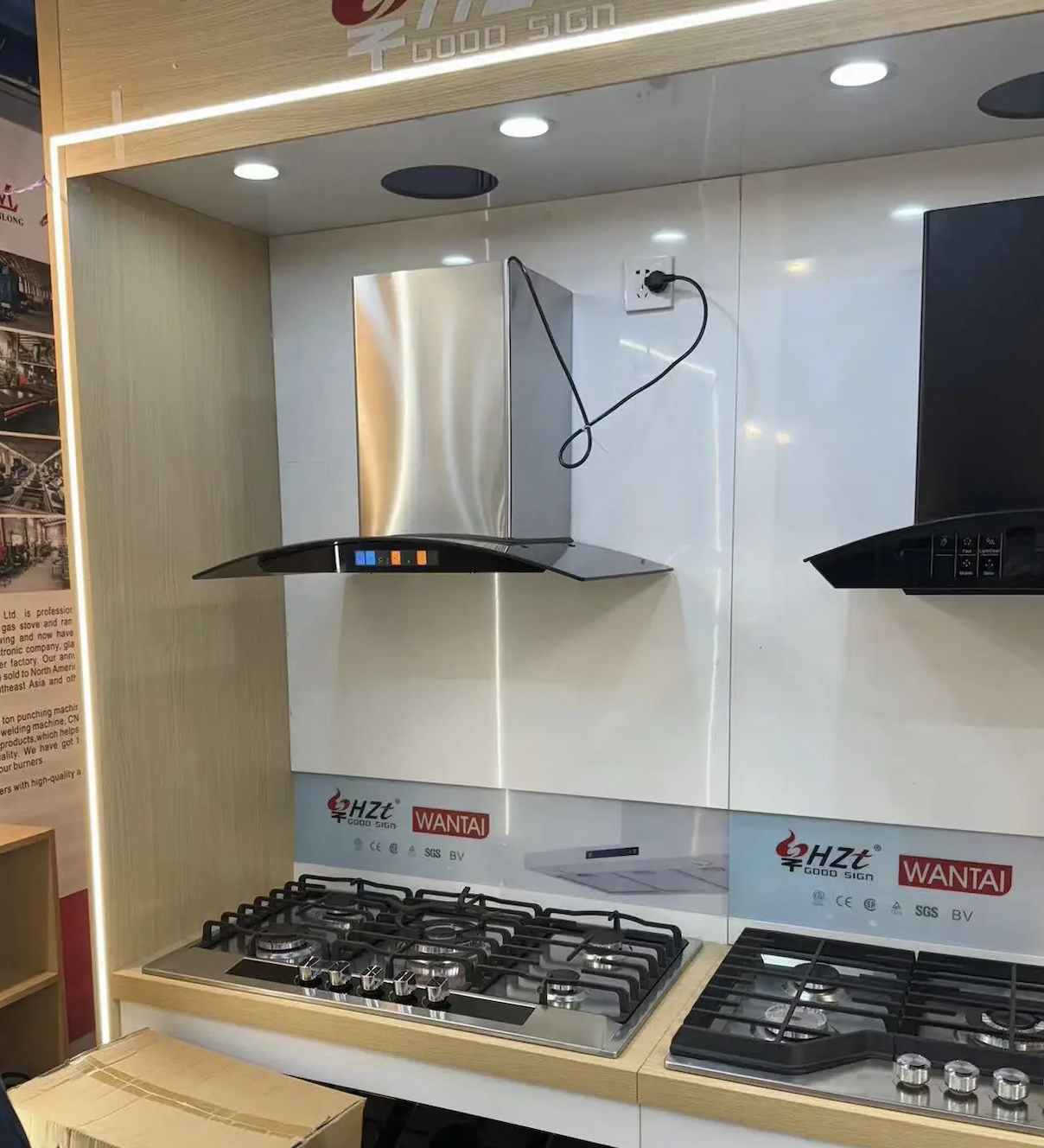 hot selling kitchen household range hood stainless steel rangehood chimney 90 cm with auto clean