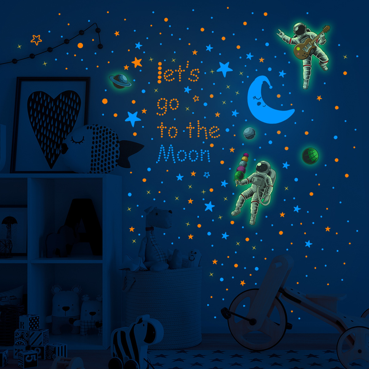 Wholesale Creative Planet Astronaut Star Boys Kids Room Glow in the Dark Decorative Wall Sticker