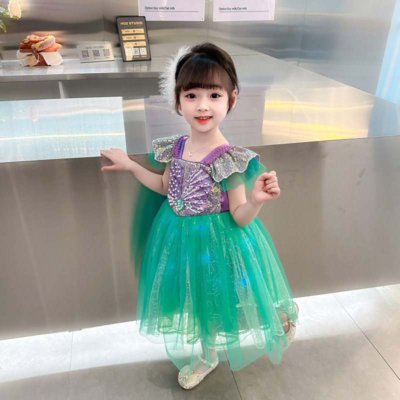 High Quality Wholesale sequin mesh dress small flying sleeves luminous birthday girls dress