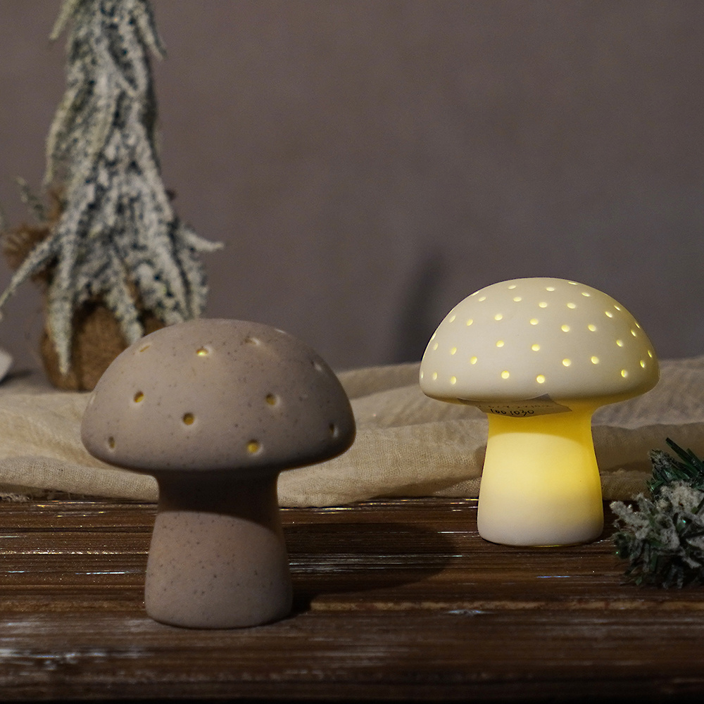 Mushroom Atmosphere Lamp - Night Light - Cast a Soft and Soothing Glow