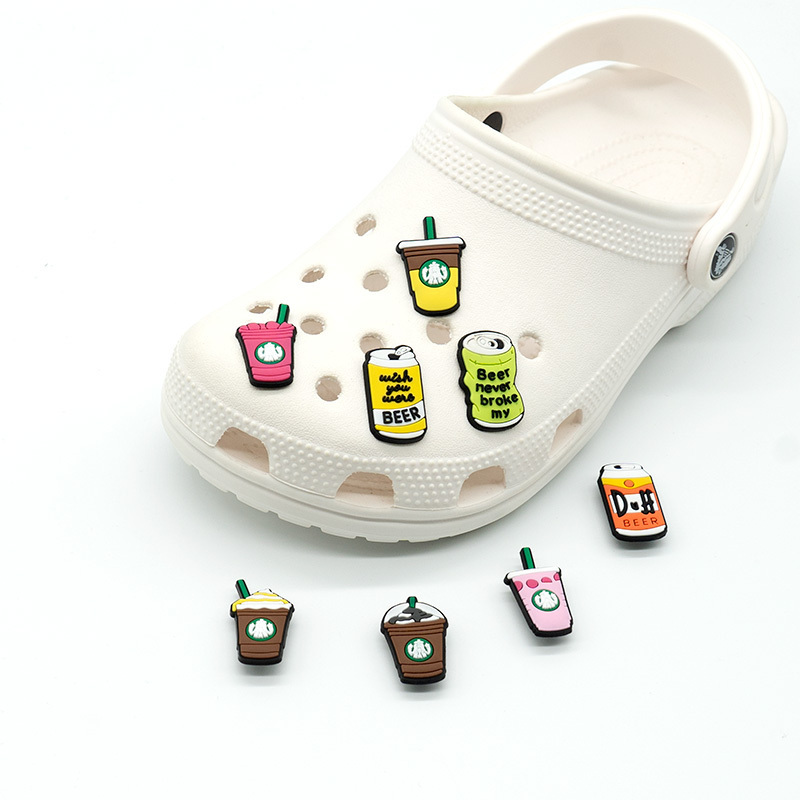 Wholesale cartoon PVC 2023 popular Raiders Shoe Decorations for shoe Clog HYBkj custom shoe charms