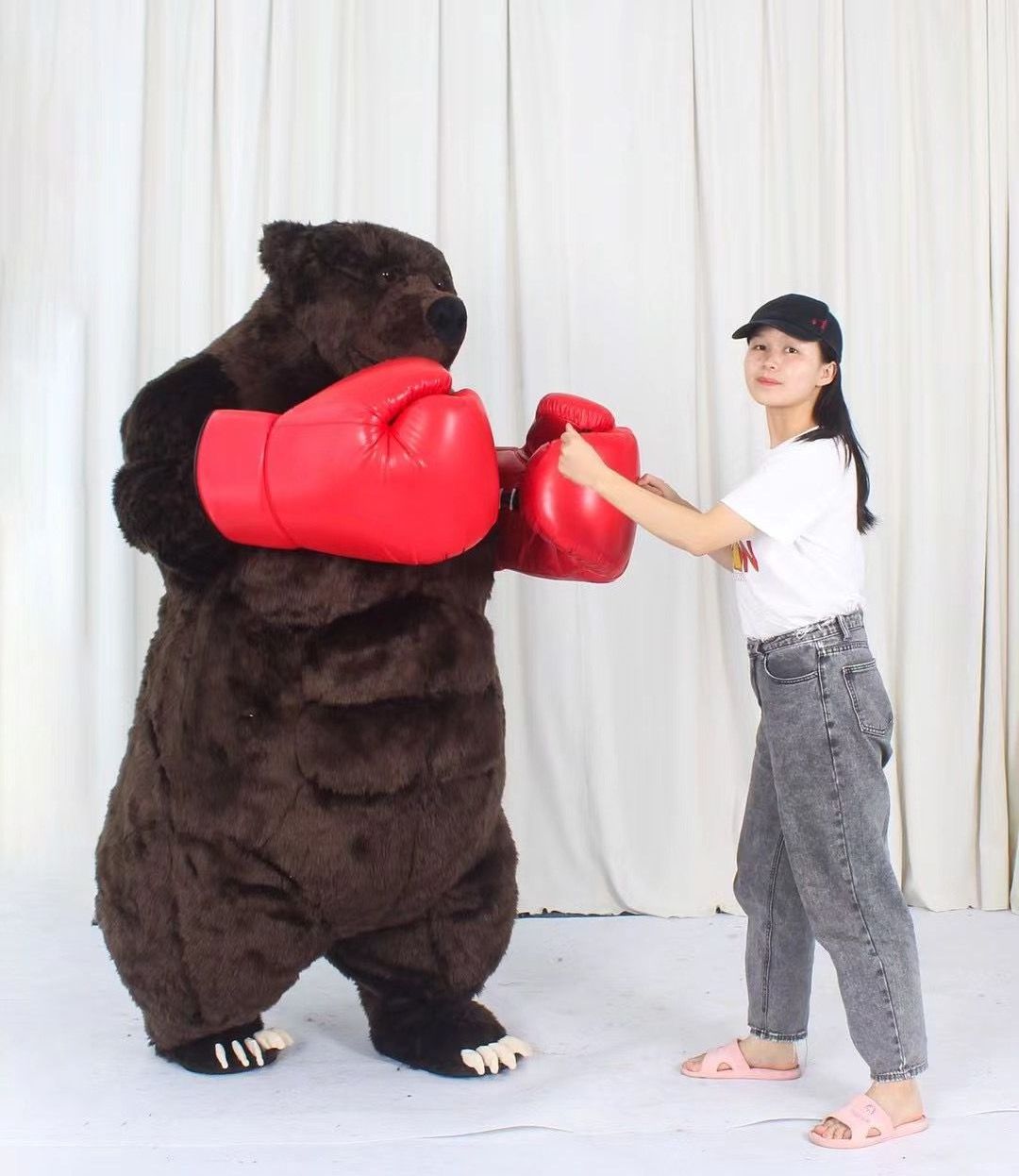 Adult inflatable halloween mascot costume scary halloween inflatable teddy bear costume with boxing gloves