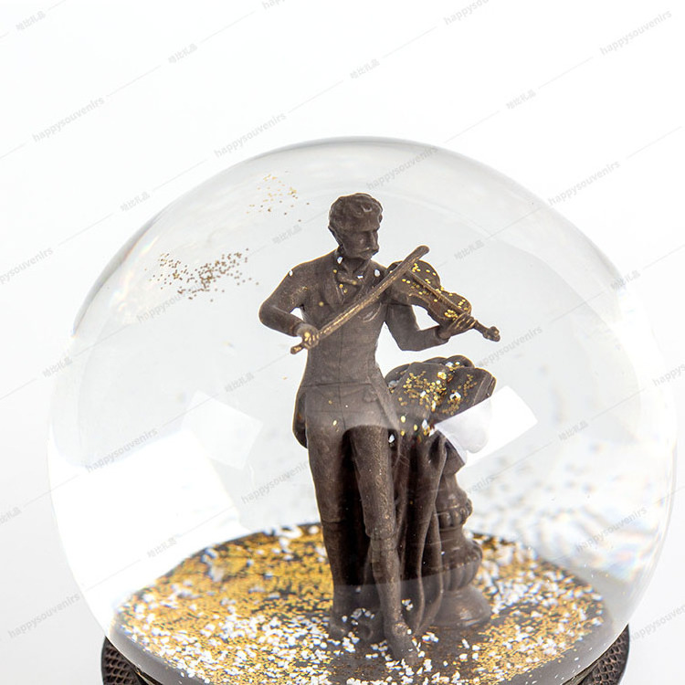 Austria antique Musician violinist Strauss figure gift souvenirs 100mm crystal ball music box snow globe Custom Snow Globe