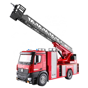 Huina 1561 561 1:14 water jet pump spray ladder engineering car fighting engine remote control toys rc fire truck r c firetruck