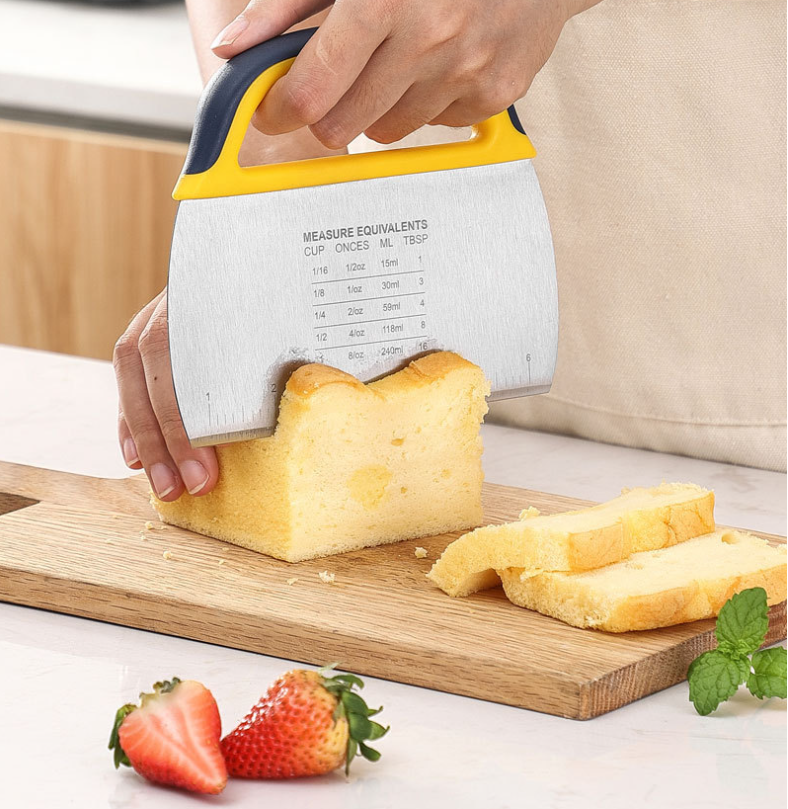 Multi-Purpose Stainless Steel Scraper Food Chopper Dough Pastry Bench Cutter Scraper for Kitchen Baking