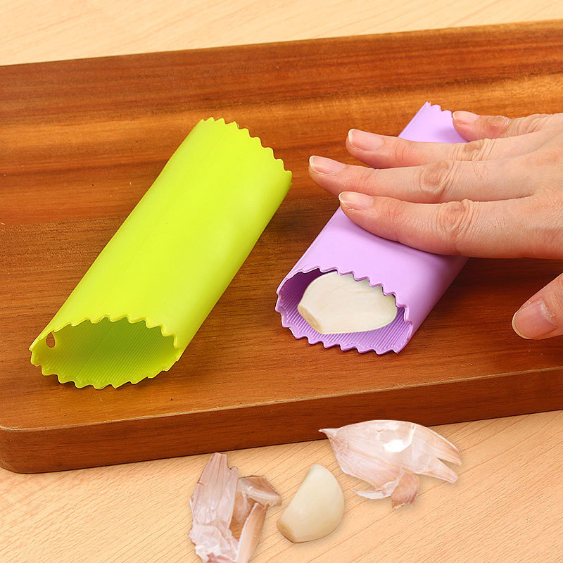 Garlic Peeler Skin Remover Easy to Peeled Garlic Cloves with Silicone Tube Roller Garlic Peeling Kitchen Tools