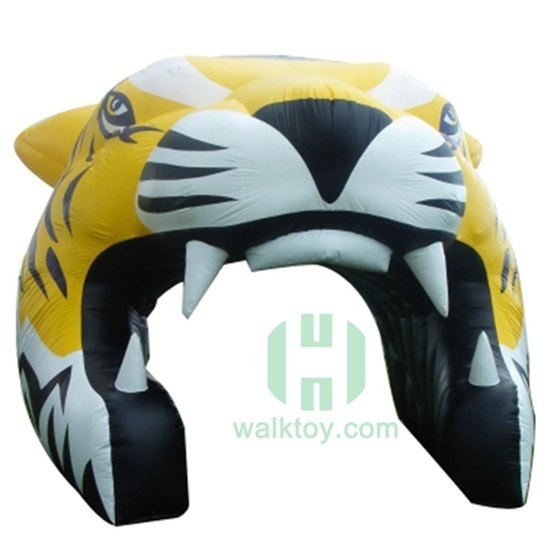 Outdoor party Wolf Themed Customized inflatable tunnel tent tiger moving bubble tent for advertising sale