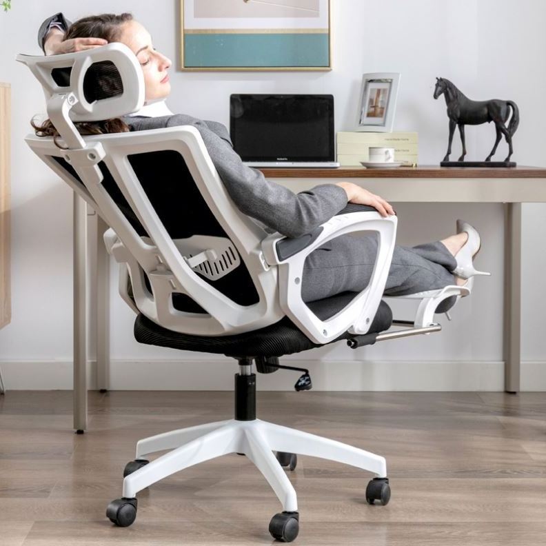 New Smart Gaming Chairs Computer Chair Beige Big Boss Leather Executive Ergonomic Massage Office Chair for Sale