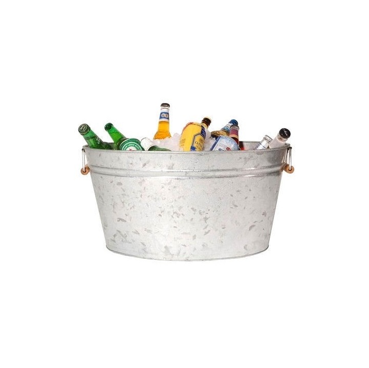 Aluminum  Ice Bucket In Oval Shaped New Design Metal Ice Bucket For Wine And Coldrinks Bottle New Design Ice Bucket