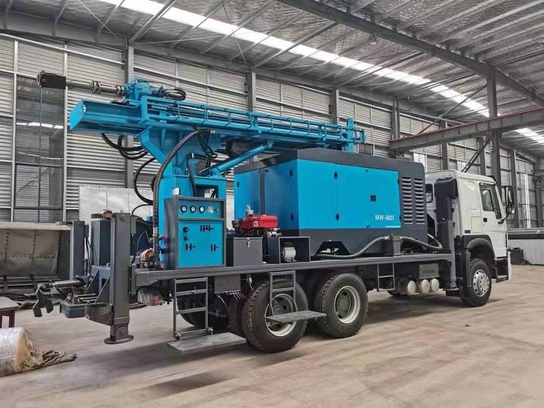 300m DTH Hydraulic Truck Mounted Water Well Drilling Rig with Air Compressor