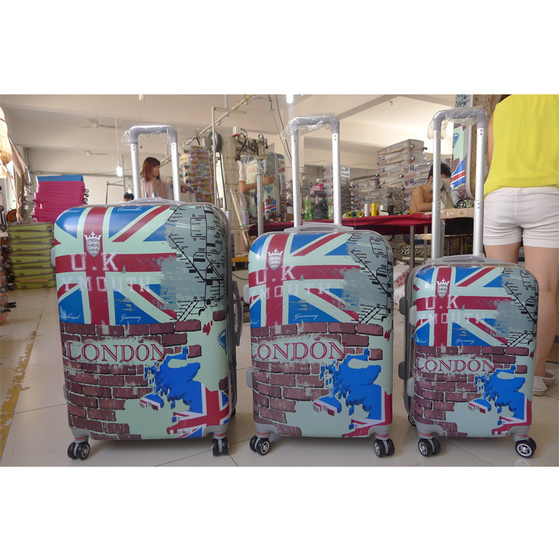 2020 Transparent Shell PC Luggage with High Quality and Personalized Suitcase