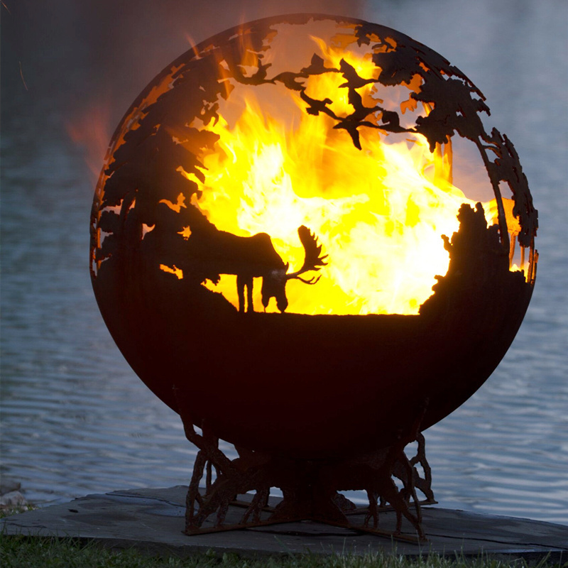 Customized Design Outdoor Garden Hollow Sphere Large Metal Ball Corten Steel Fire Pit Ball Used for New Year