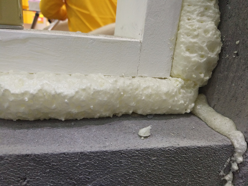 High Quality Chemicals Pu Foam Glue  Polyurethane Manufacturer  Spray Foam Insulation For Door Window Pu Foam