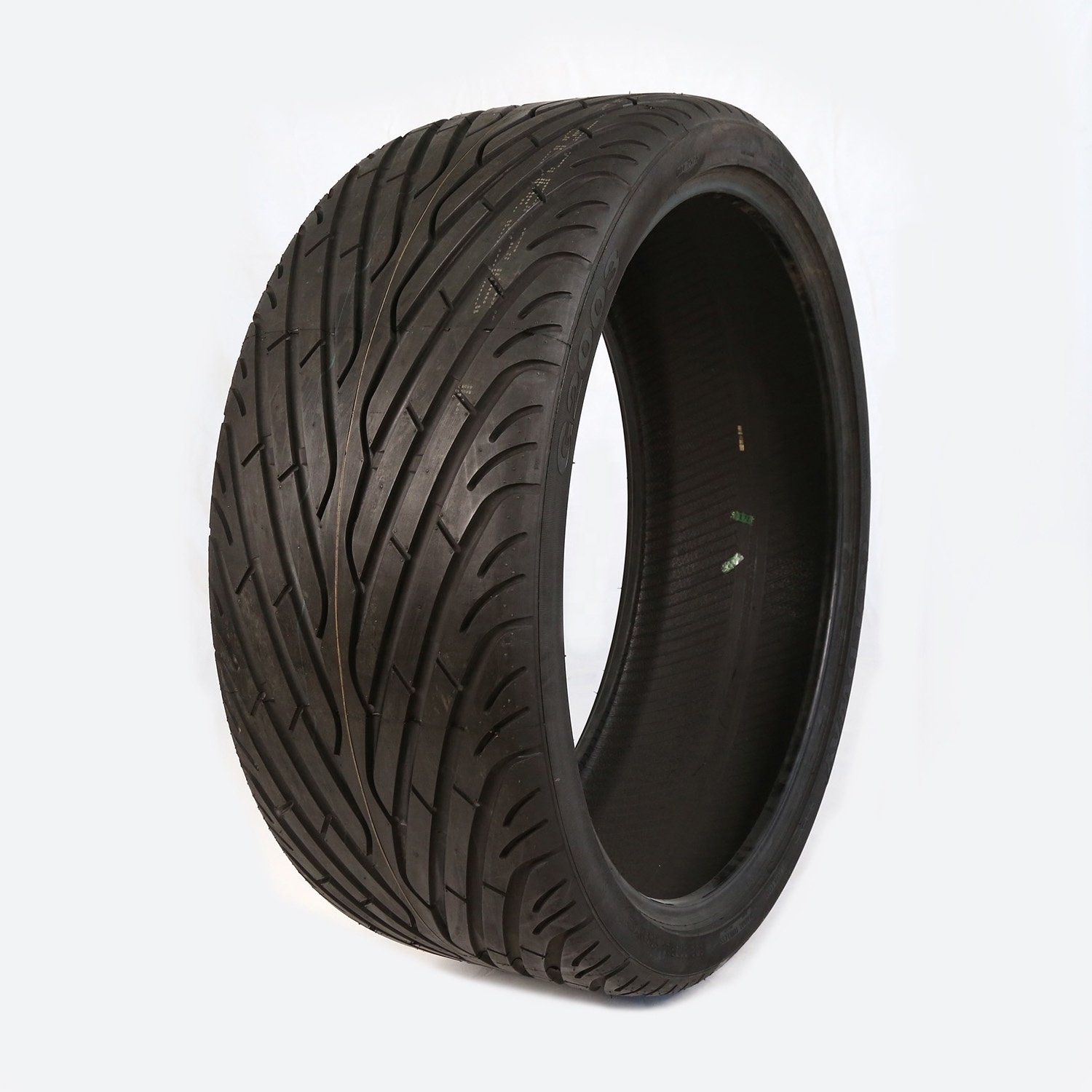 PCR 05 sports car tire UHP tire