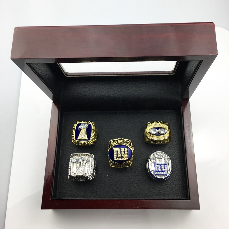 The New York Giants  Championship Rings Set 5 pcs with the box and national football championship rings