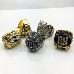 The New York Giants  Championship Rings Set 5 pcs with the box and national football championship rings