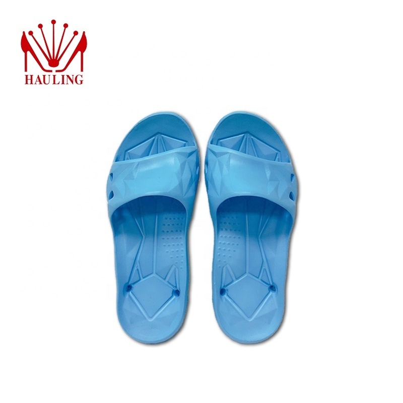 Water-draning Outdoor Indoor Slipper for Adults and Children Drain Slipper EVA Foam Shoe Sole Slipper