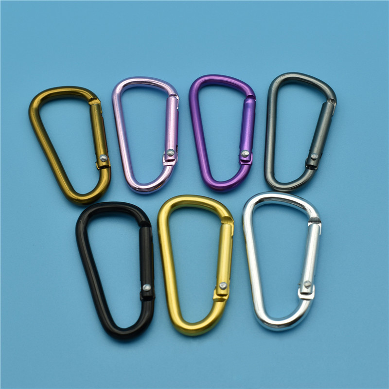 Hot sale carabiner locking key chain clip d-ring hook tool , mono color d - shaped gold carabiner keychain