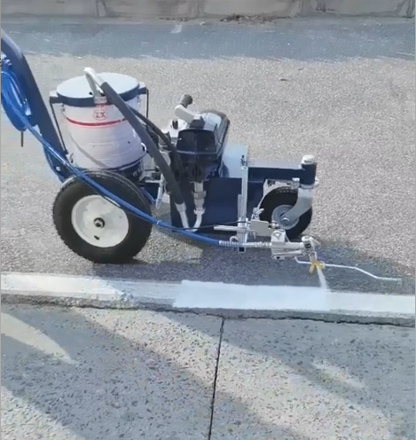 Cold spray  Road Marking Spray Machine  Electric/battery operated sports field line painting machines