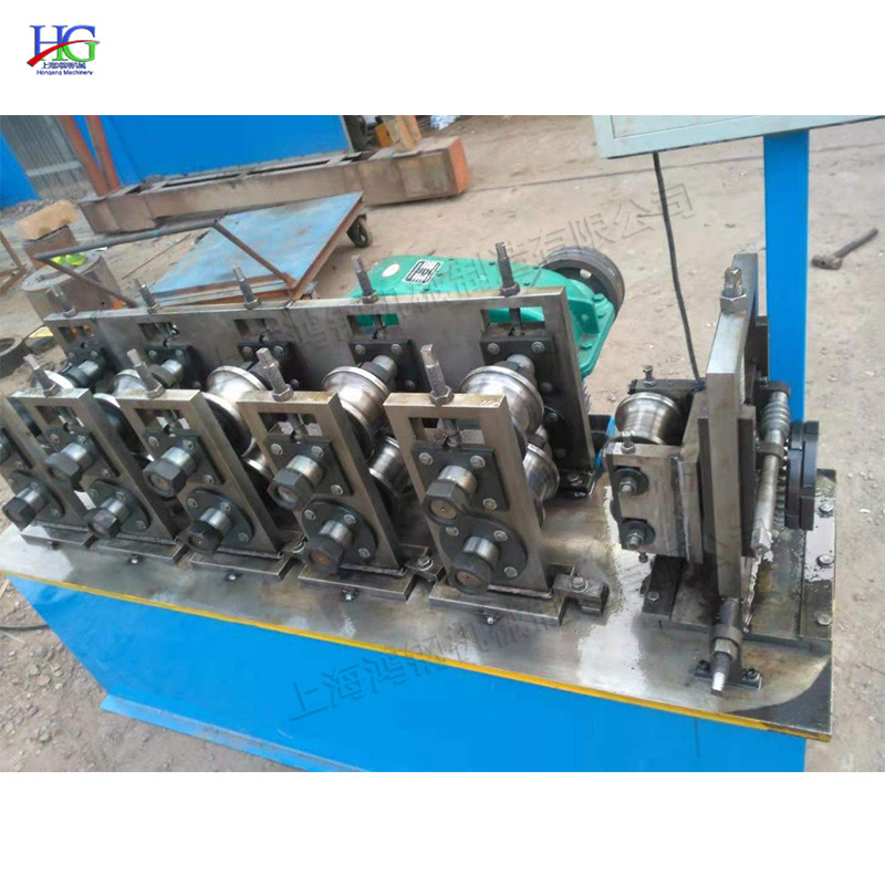 Eight-roller shaft round tube rolling square machine metal flat square tube forming machine Square Press Machine