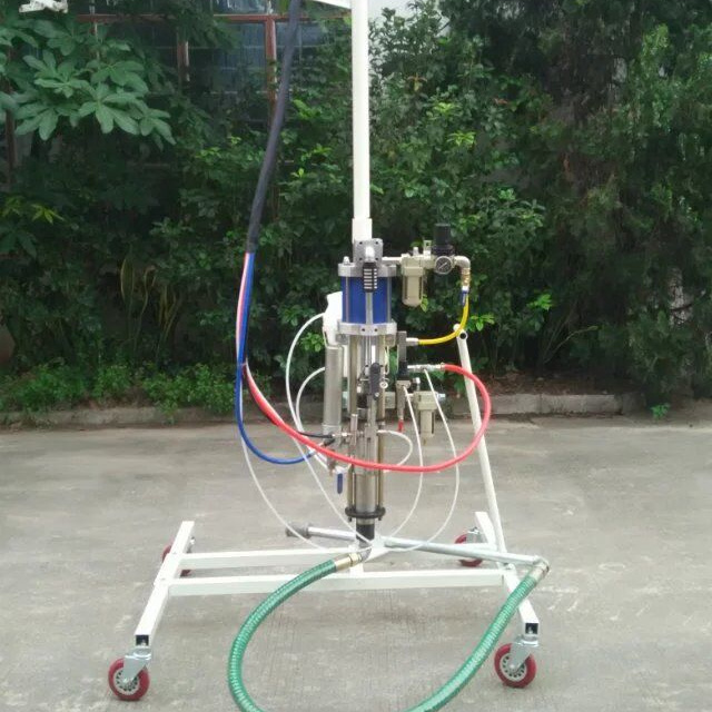 Pneumatic FRP resin fiber industrial anti-corrosion spraying equipment FRP spraying machine with gun