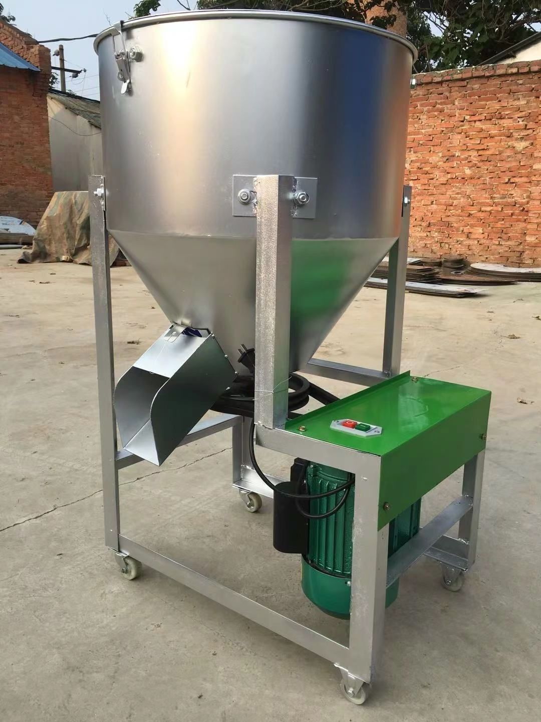 Agricultural Animal feed mixer 50kg 75kg 120kg Vertical stainless steel feed mixer Seed coating machine