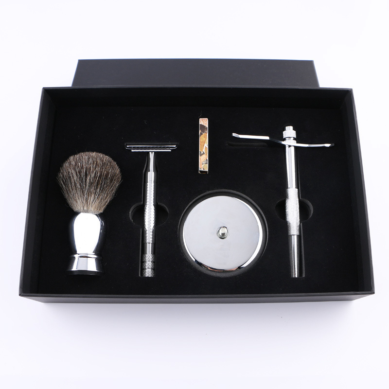 Men's Shaving Kit Metal Safety Razor Set Including Shaving Razor, Holder,  Brush and Blades