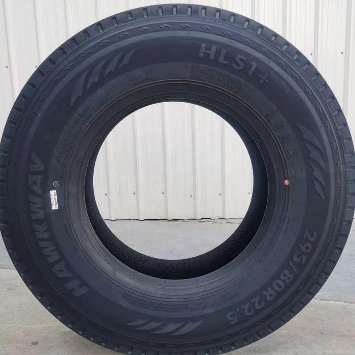 Wholesales Professional Tire llantas 295/80R22.5 Heavy Duty Truck Tire For Sale Made In China 22.5 Truck tyres