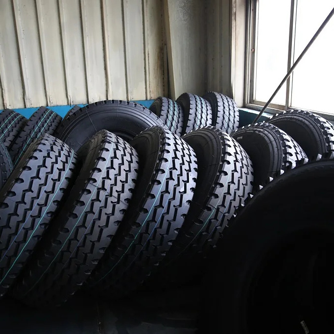 Heavy duty Truck Tires 11R22 5 llantas 11r22.5 trailer tires 295/80r22.5 11r24.5 11r22.5 truck tires