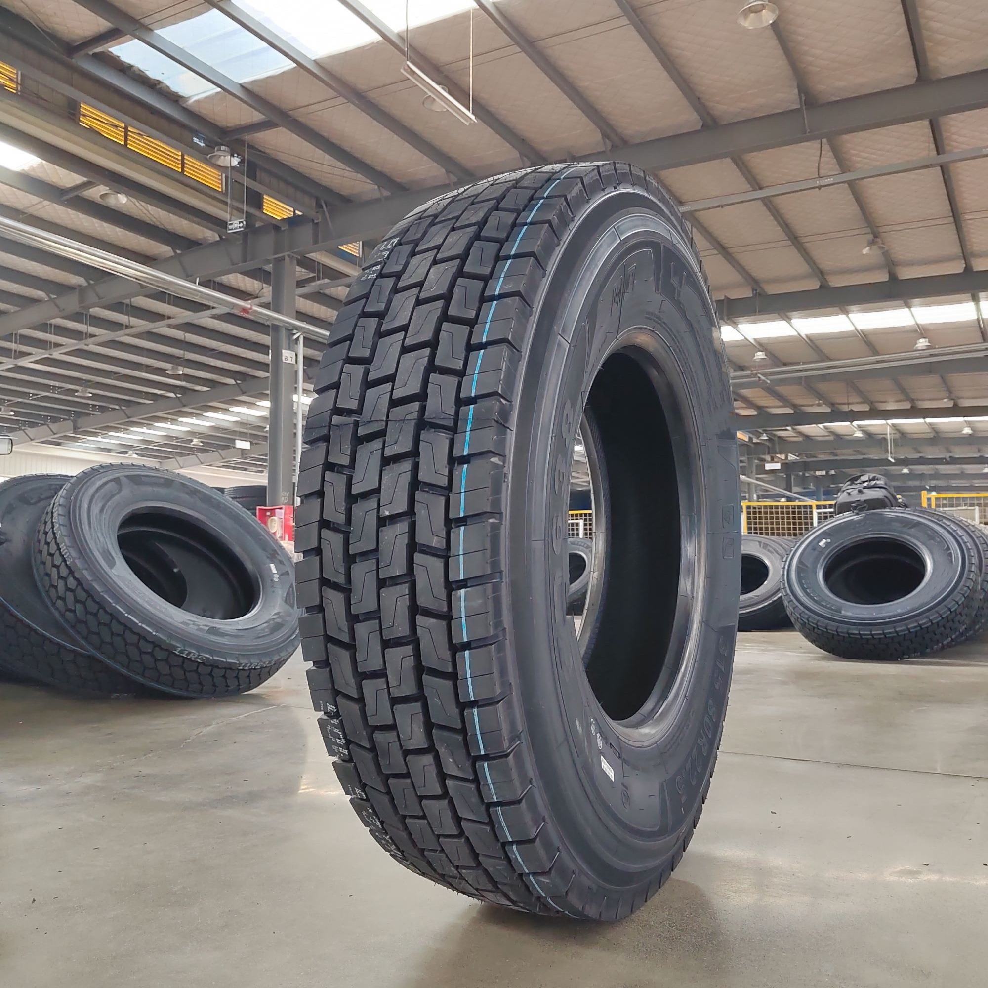 MARVEMAX Brand Radial tbr tires 295/75R22.5 295/80R22.5 315/80R22.5 tubeless truck tyre DOT ECE