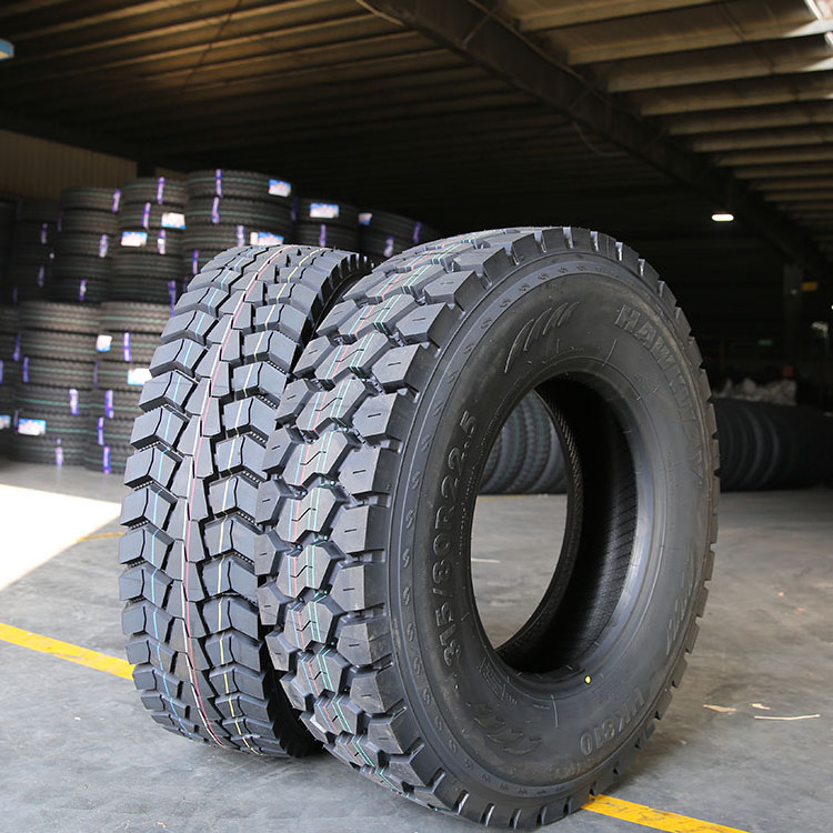 Chinese wholesale SUPERHAWK / HAWKWAY Brand 11r22.5 Heavy Truck tyres With Pattern HK859 HK810 tires llantas for truck