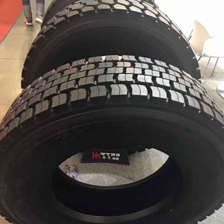 SUPERHA WK all-steel llantas 11r22.5 11r24.5 12r22.5 295/75r22.5 295/80r22.5 315/80r22.5 truck bus tyres for drive position