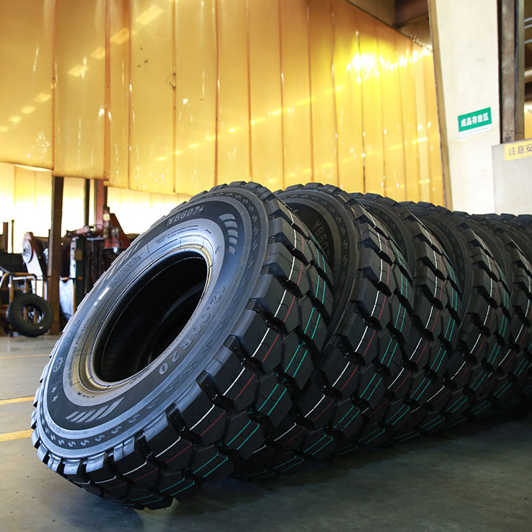 HAWKWAY hot size all position dump truck tyres 12.00R20 radial tube heavy duty truck tyres for sale