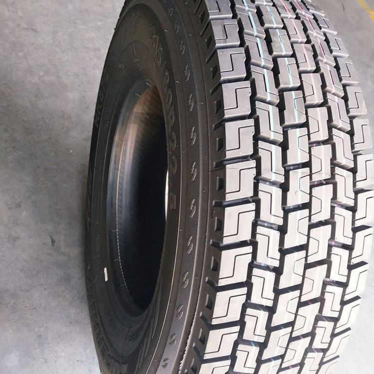 Chinese truck tires popular brand Hawkway llantas 315/80 R22.5 Drive Steer Trailer Truck Tyres for sale