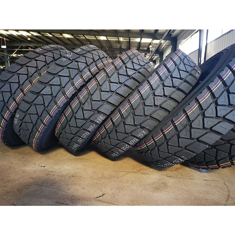 MARVEMAX HAWKWAY High Quality Tire 13R22.5 315/80r22.5 295/80R22.5 Radial truck tire