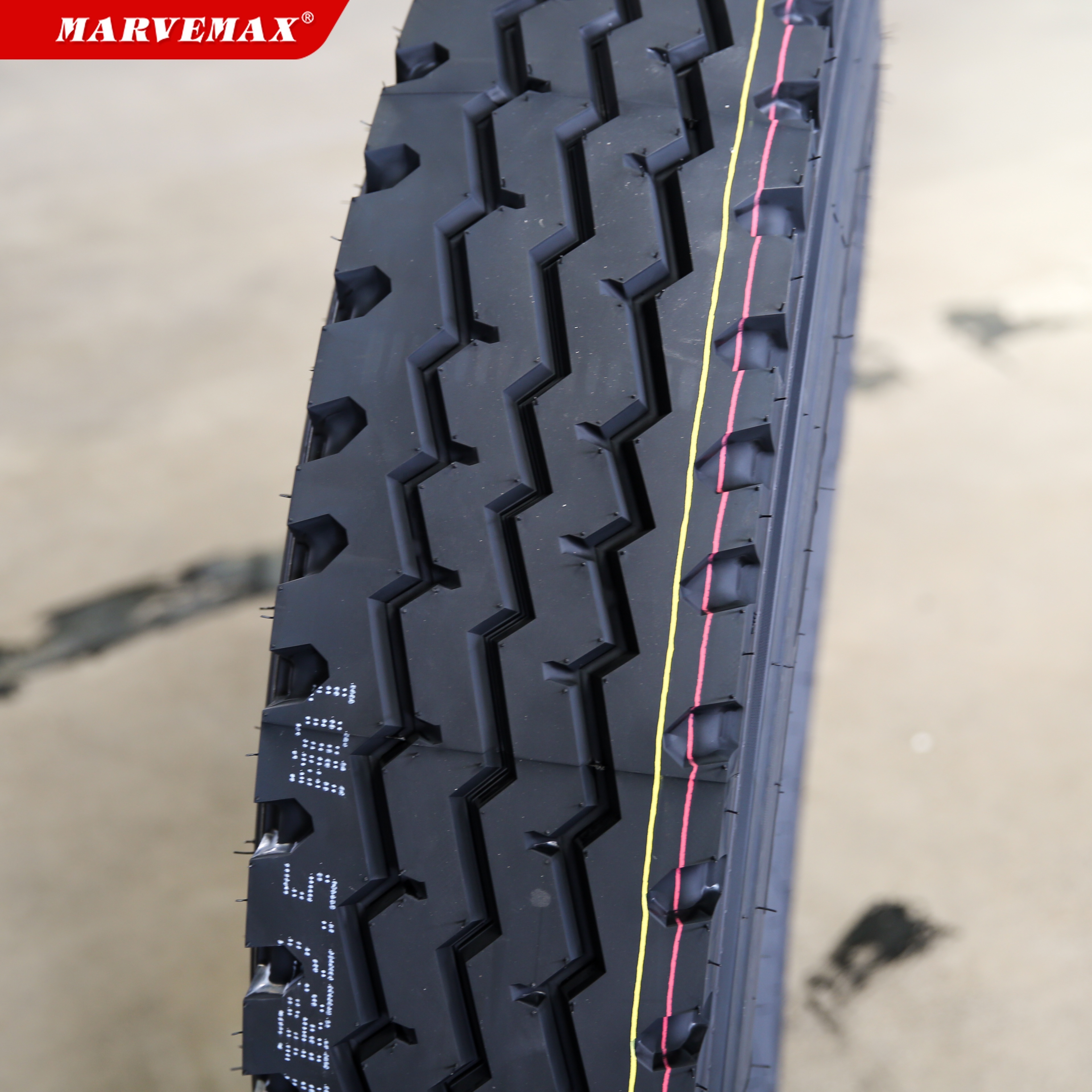 China manufacturer cheap truck tire MARVEMAX 13R22.5 Radial Tire Truck tyre llantas